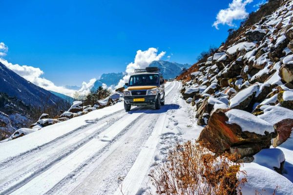 Vehicle in North Sikim, AmuseTripz